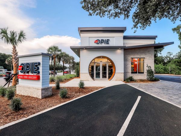 «Темный магазин» Opie Drive-Thru Grocery – от заказа до его получения прямо в машину  за несколько минут