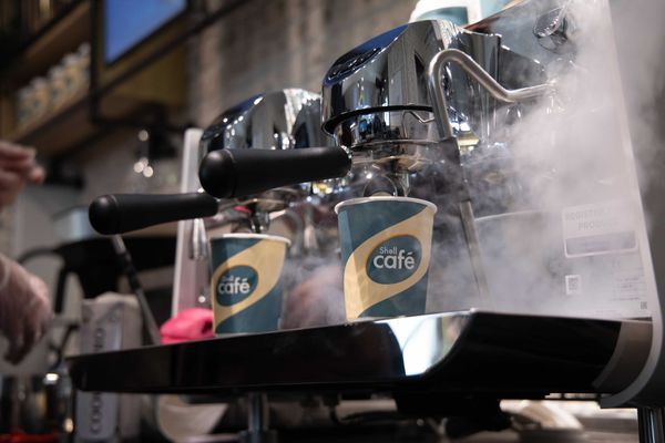 «Шелл» открыл первое Shell Café вне АЗС