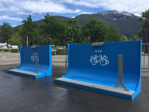 Мойка самообслуживания велосипедов