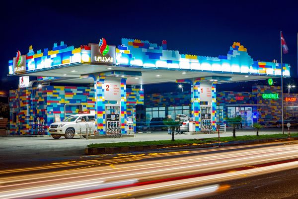 Автозаправочные комплексы SOCAR превратили в города-хозяева Евро-2020