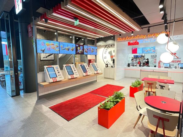 Настольные киоски самообслуживания в ресторанах KFC