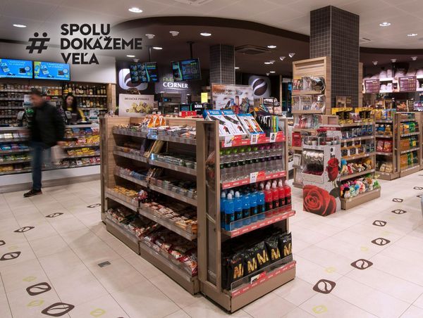 Более 120 тысяч товаров для нуждающихся людей