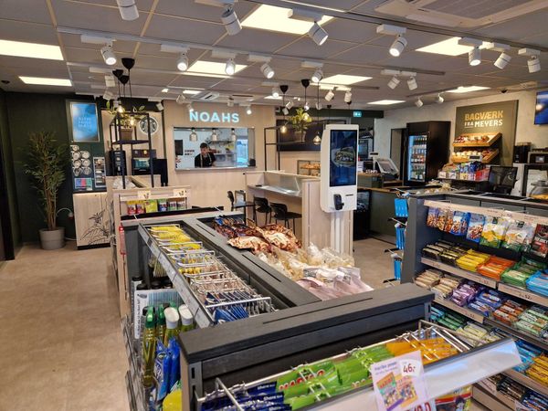 Инновационная концепция еды на вынос на АЗС Q8 в Дании