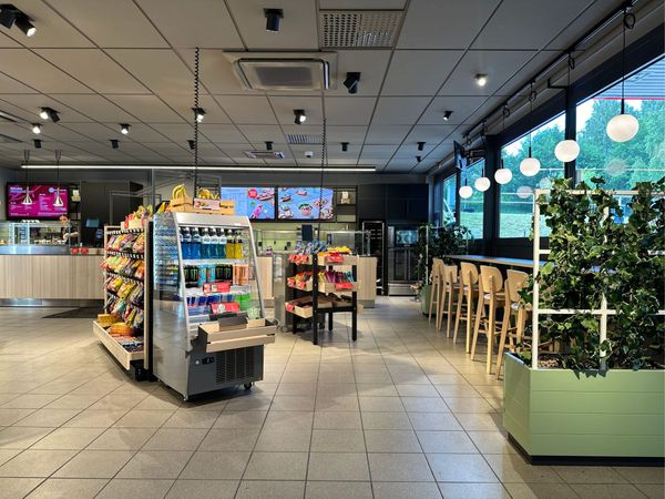 Новый магазин PLOQ: Эстетика и функциональность ради прибыли