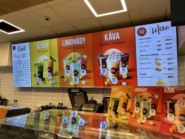 Как ORLEN превращает кассы на АЗС в зону максимальных продаж