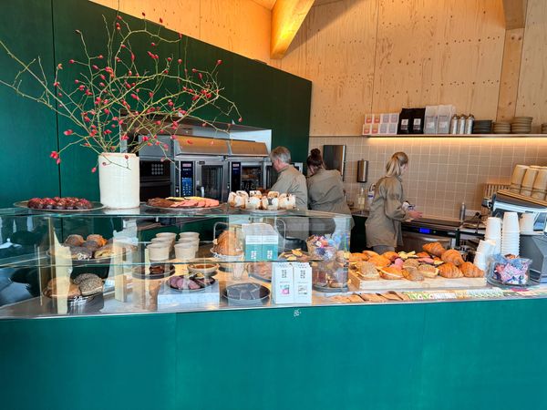 Clever бросает вызов фастфуду на трассах