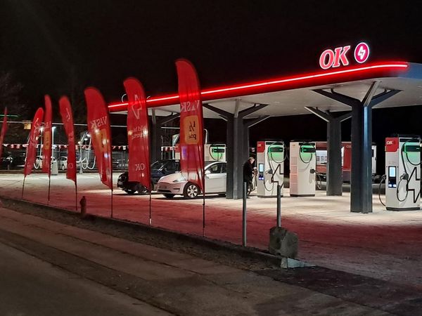 OK открыла новый зарядный парк в Дании