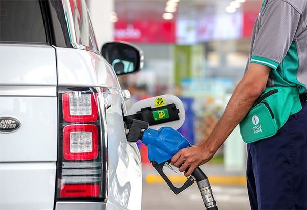 Инновационная технология заправки автомобилей в ОАЭ