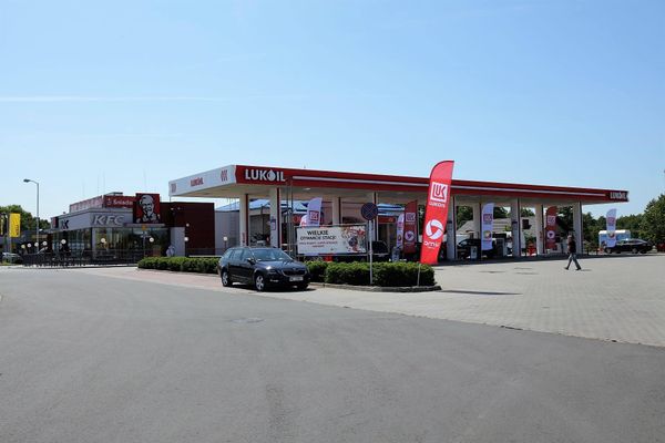 Новый автозаправочный комплекс Лукойл в Польше