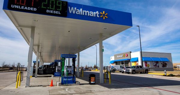 Американский гигант Walmart инвестирует в автозаправочные станции