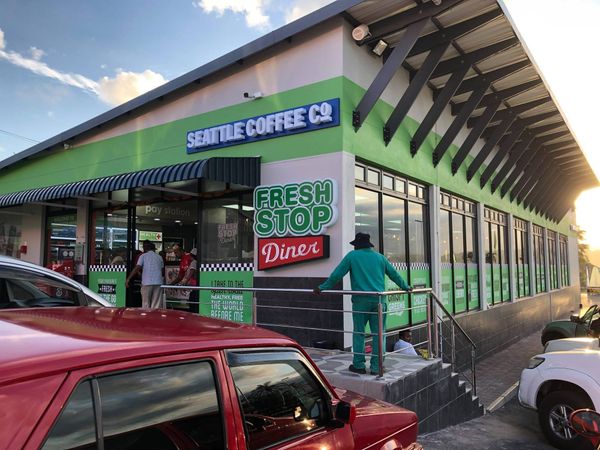 FreshStop открывает 300-й магазин в ЮАР