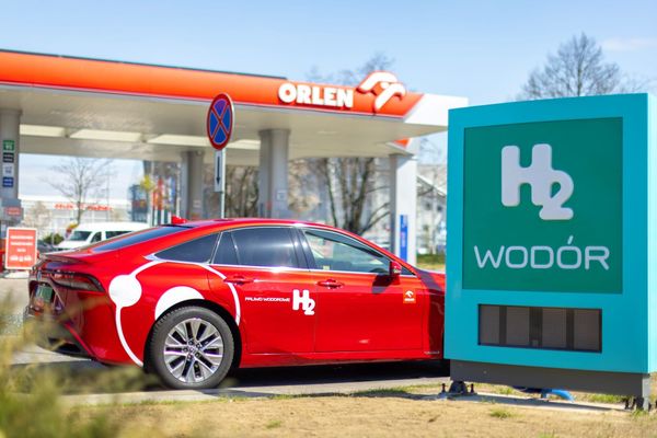 ORLEN открыл общедоступную водородную заправочную станцию в Плоцке