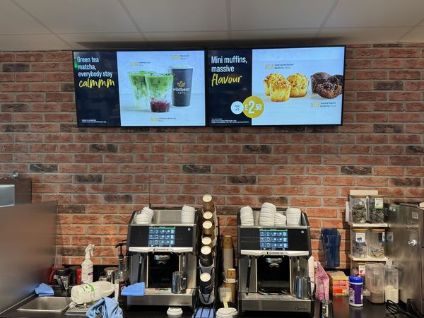 Весеннее меню Wild Bean Cafe на АЗС в Великобритании