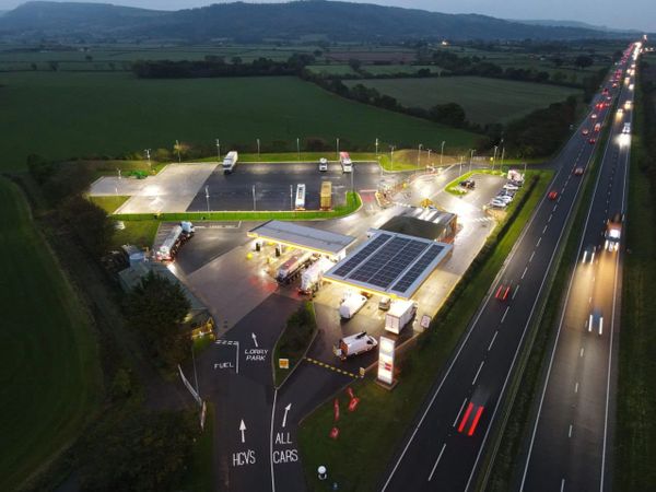 Автозаправочный комплекс Exelby Services признан лучшим в Великобритании по версии APEA в 2024 году