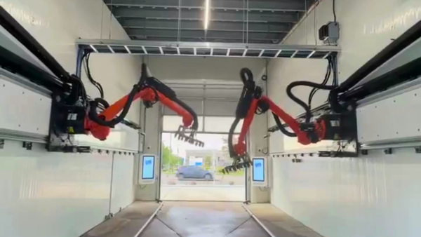 Роботизированная автомойка Axion от Autowash, которая моет сама себя