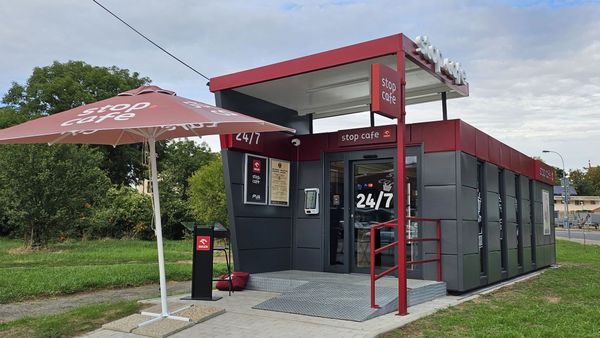 ORLEN открыл первый автоматизированный магазин Stop Cafe вне АЗС