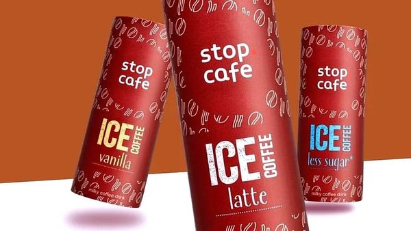 Холодный кофе в банках под брендом stop.cafe
