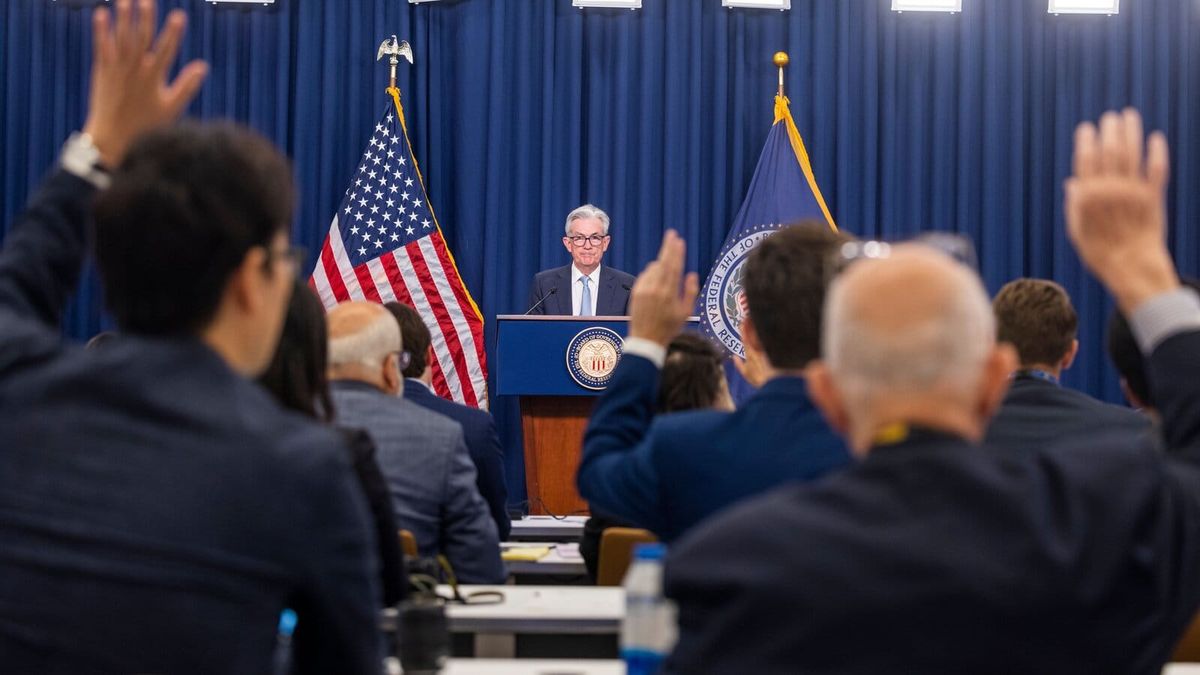 Các nghị sĩ Mỹ thúc đẩy sửa quy định “đánh thuế kép” với staking crypto trước năm 2026