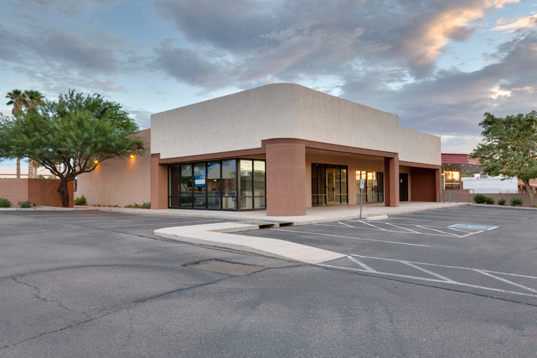 The Pros and Cons of Expanding to Commercial Real Estate