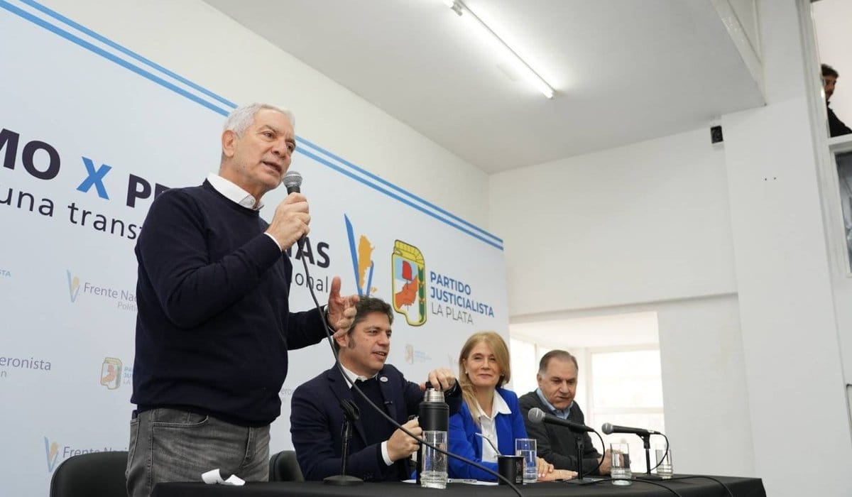 Alak junto a Kicillof en La Plata: "Axel es la esperanza de la producción y el trabajo en la Argentina"