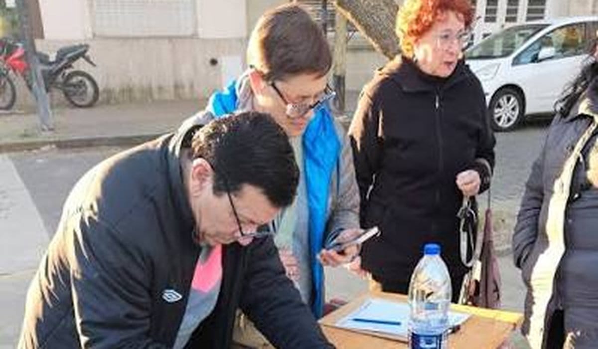 Crece el reclamo en Tolosa por los cortes de luz