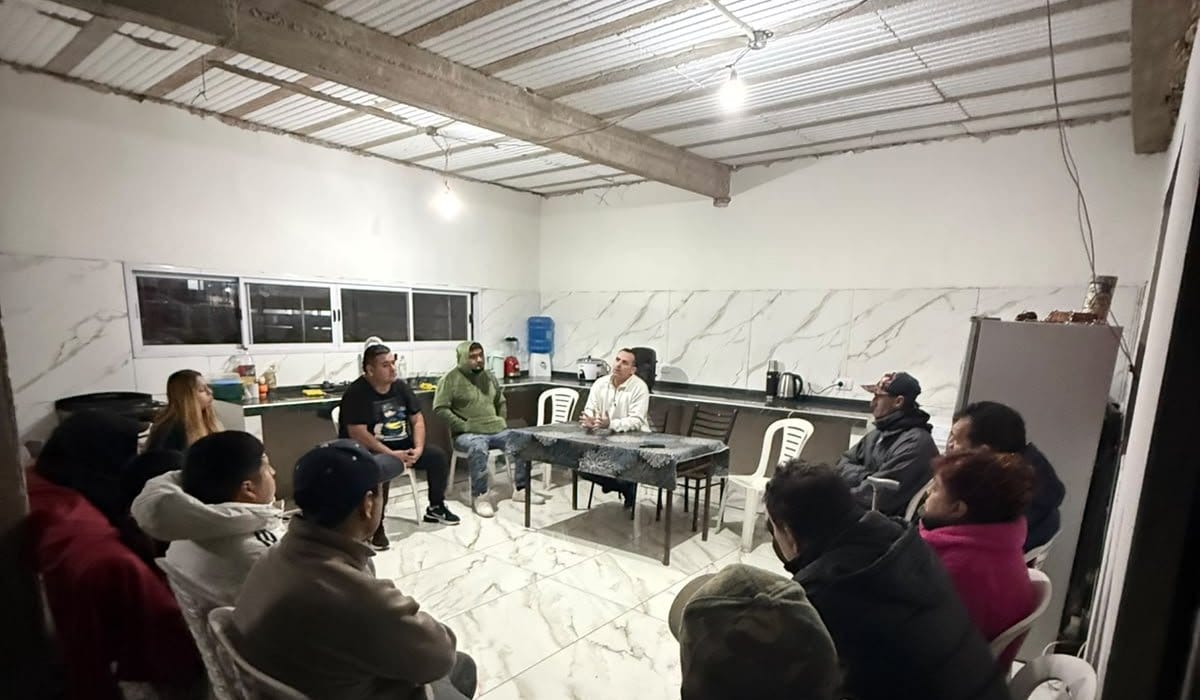 Pablo Swar se reunió con vecinos y referentes de Villa Argüello en Berisso