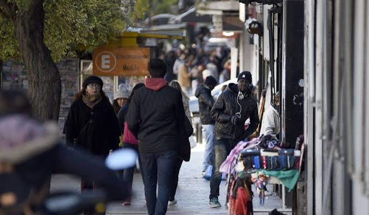 La venta ilegal en La Plata cayó 42,9% en un año
