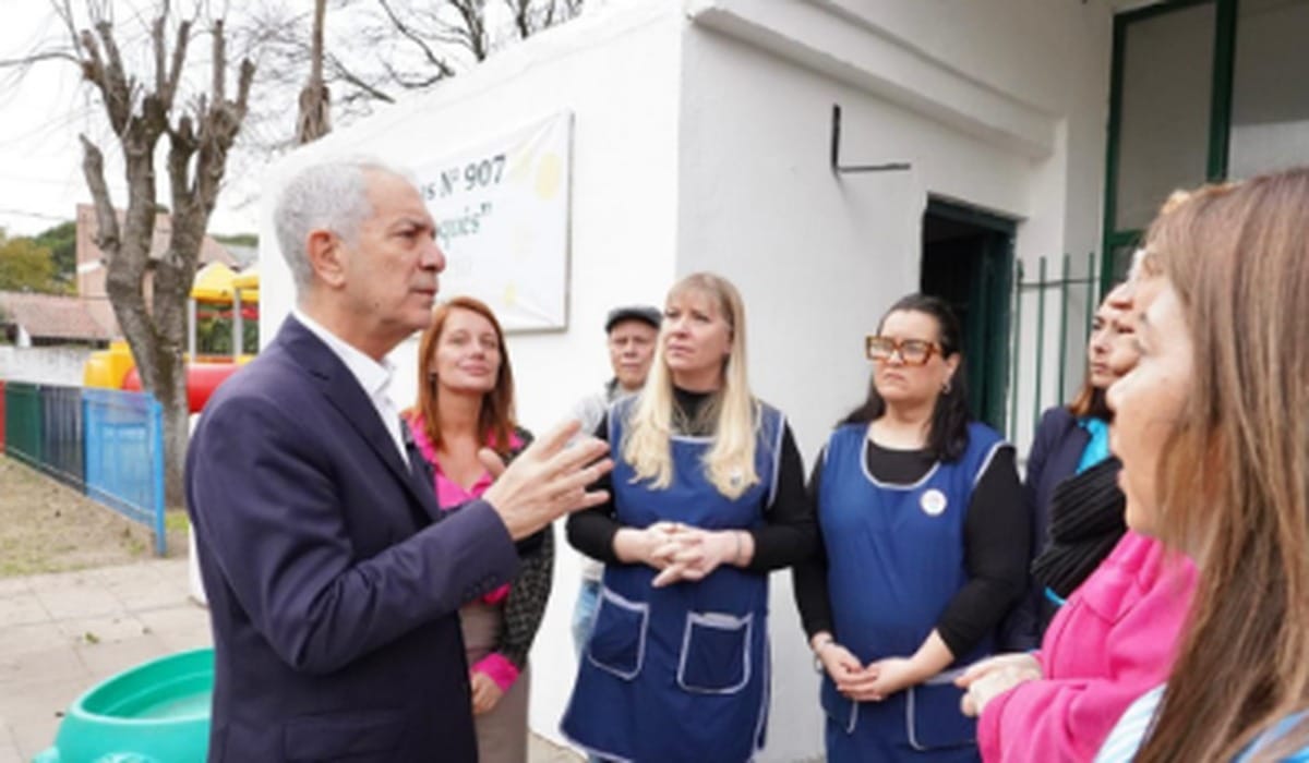 Construyendo Alak gobernador: obras, recorridas y capacitación