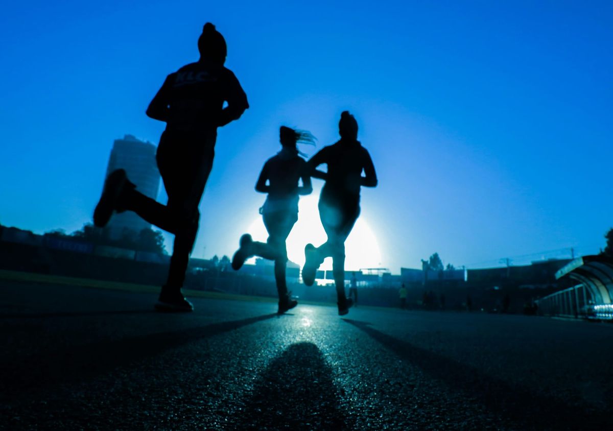 Should you run doubles to break 3 hours in the marathon?