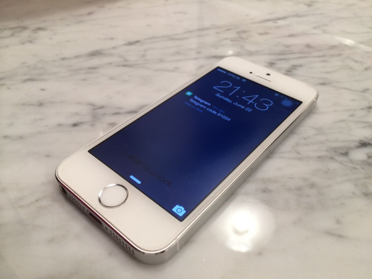 How to access anyone's Telegram messages without unlocking their phone