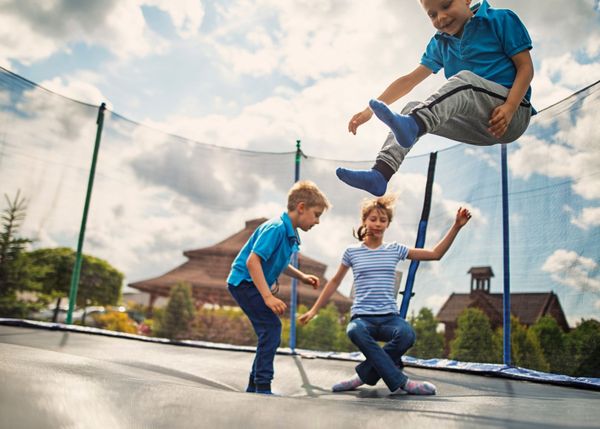 7 Best Trampolines for Kids