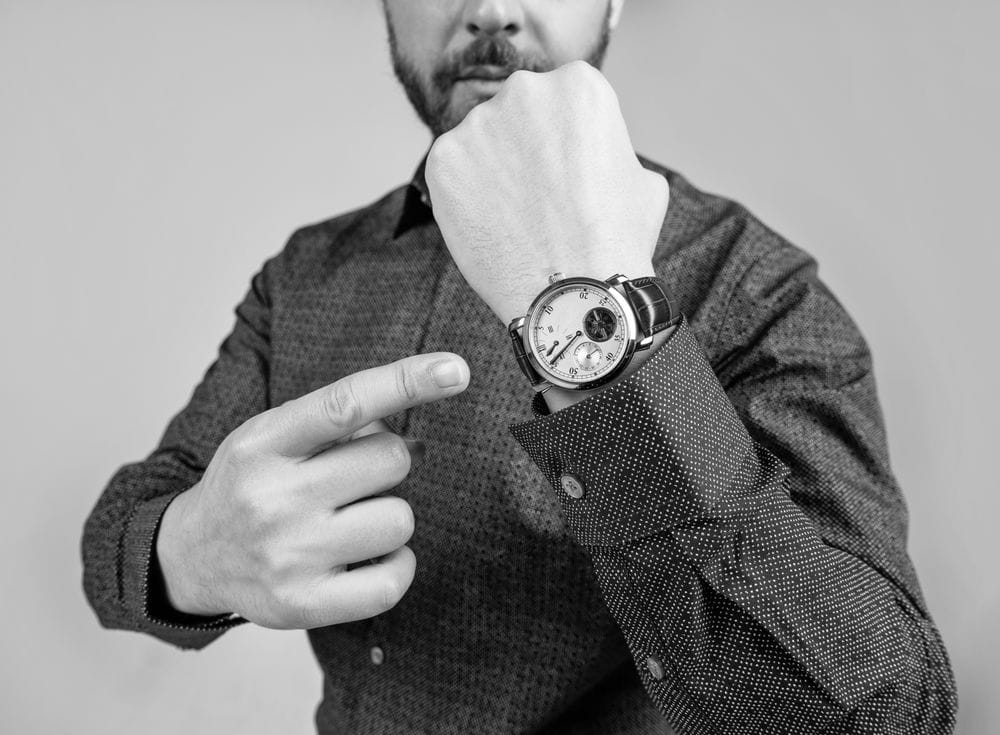 sales cadence timing