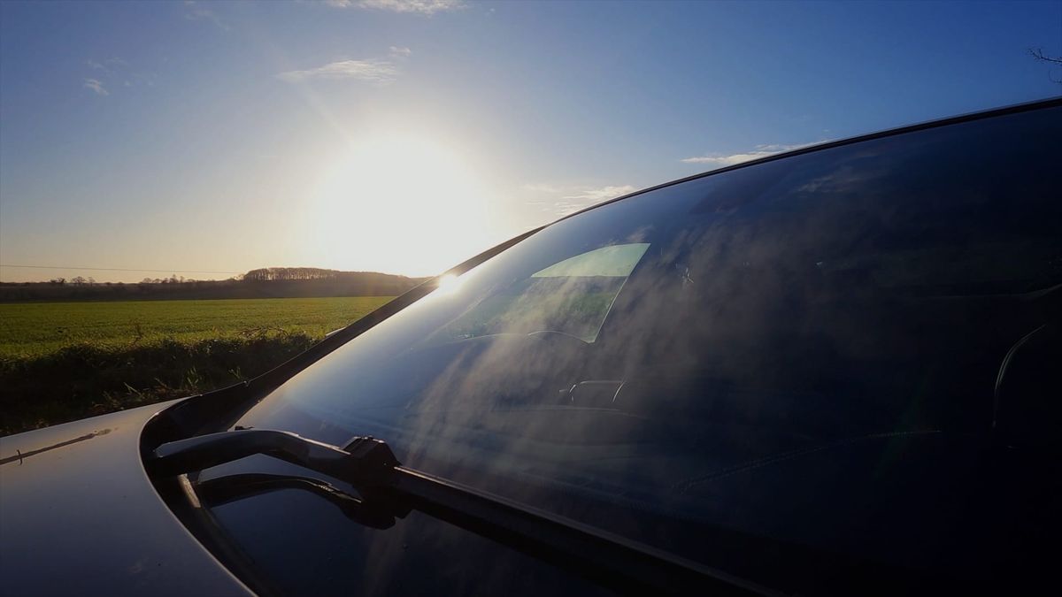 To Flâneur: Wandering as a Practice of Attention and Creativity