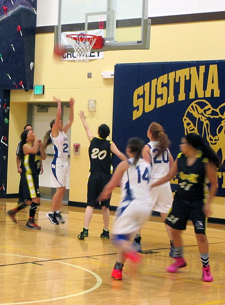 Ellie Layup