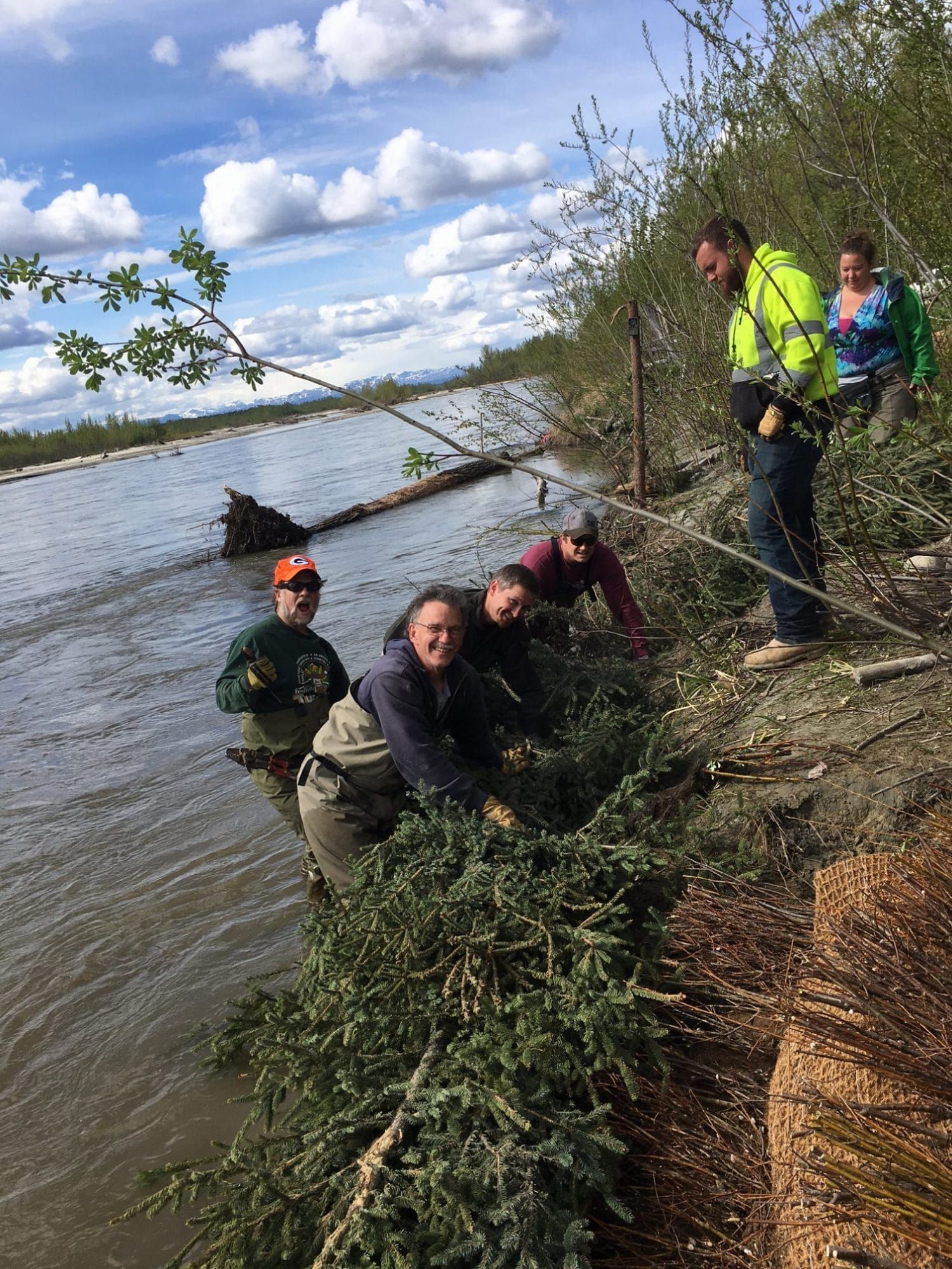 Bank restoration workshop held in Talkeetna
