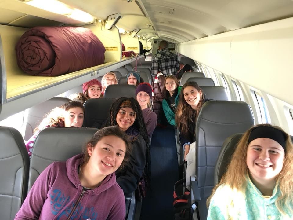 Su Valley High School Girls Volleyball - On the Road Again!