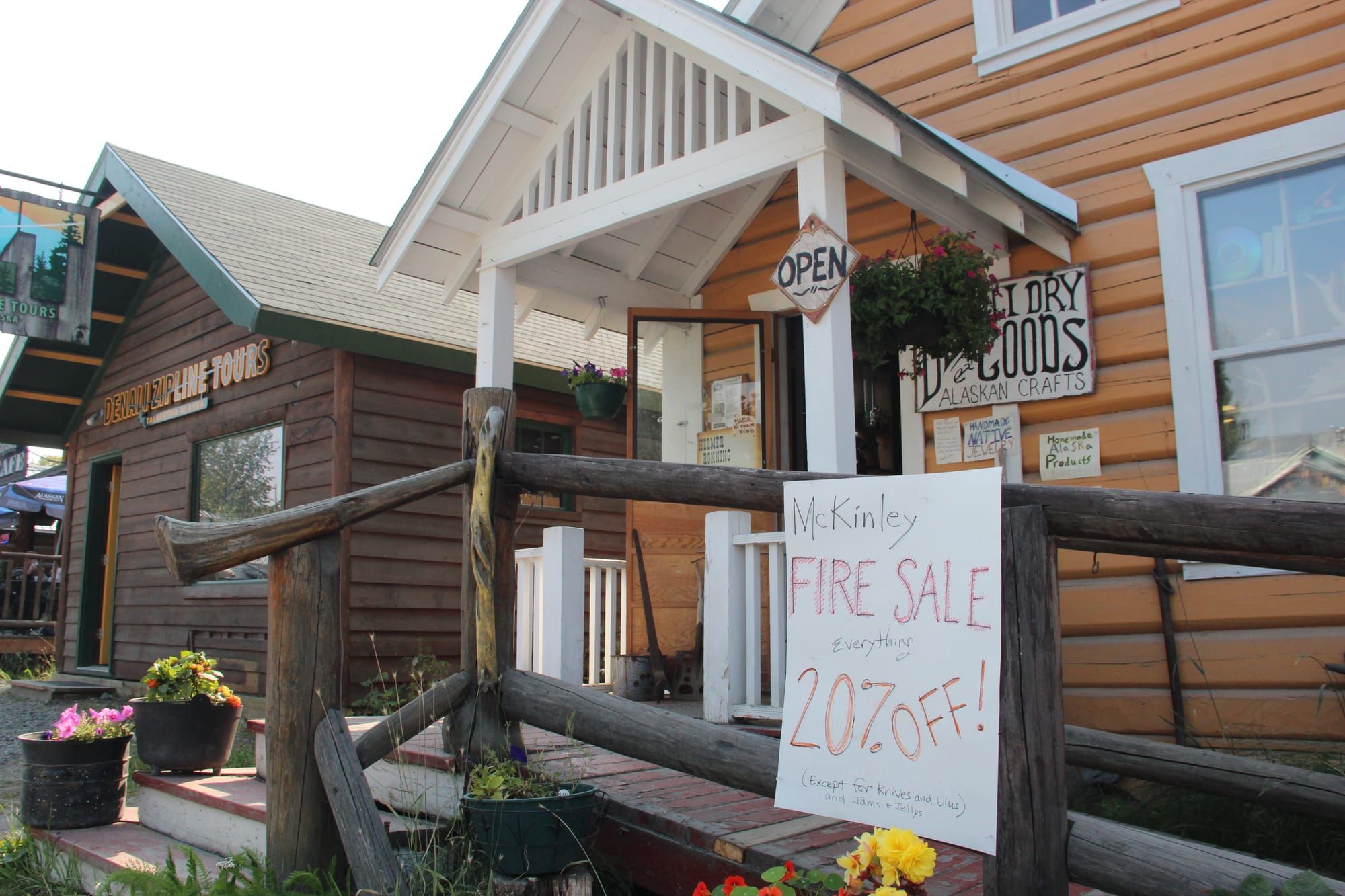 McKinley Fire slows tourism in Talkeetna