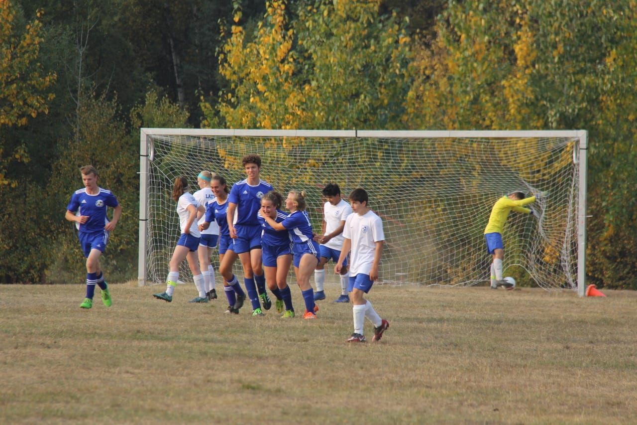 Su Valley Soccer off to a good start