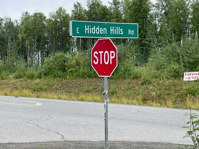 Hidden Hills Road intersection at the Parks Highway