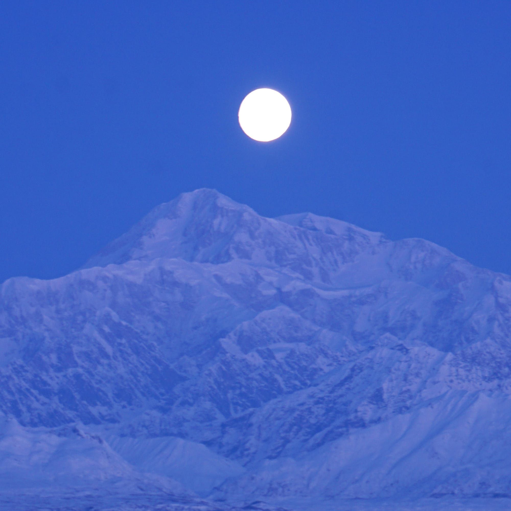 Brian Okonek took this picture of the Moon over Denali on Jan 23, 2024, 9:17 AM. (Kathleen has edited the photo for posting o