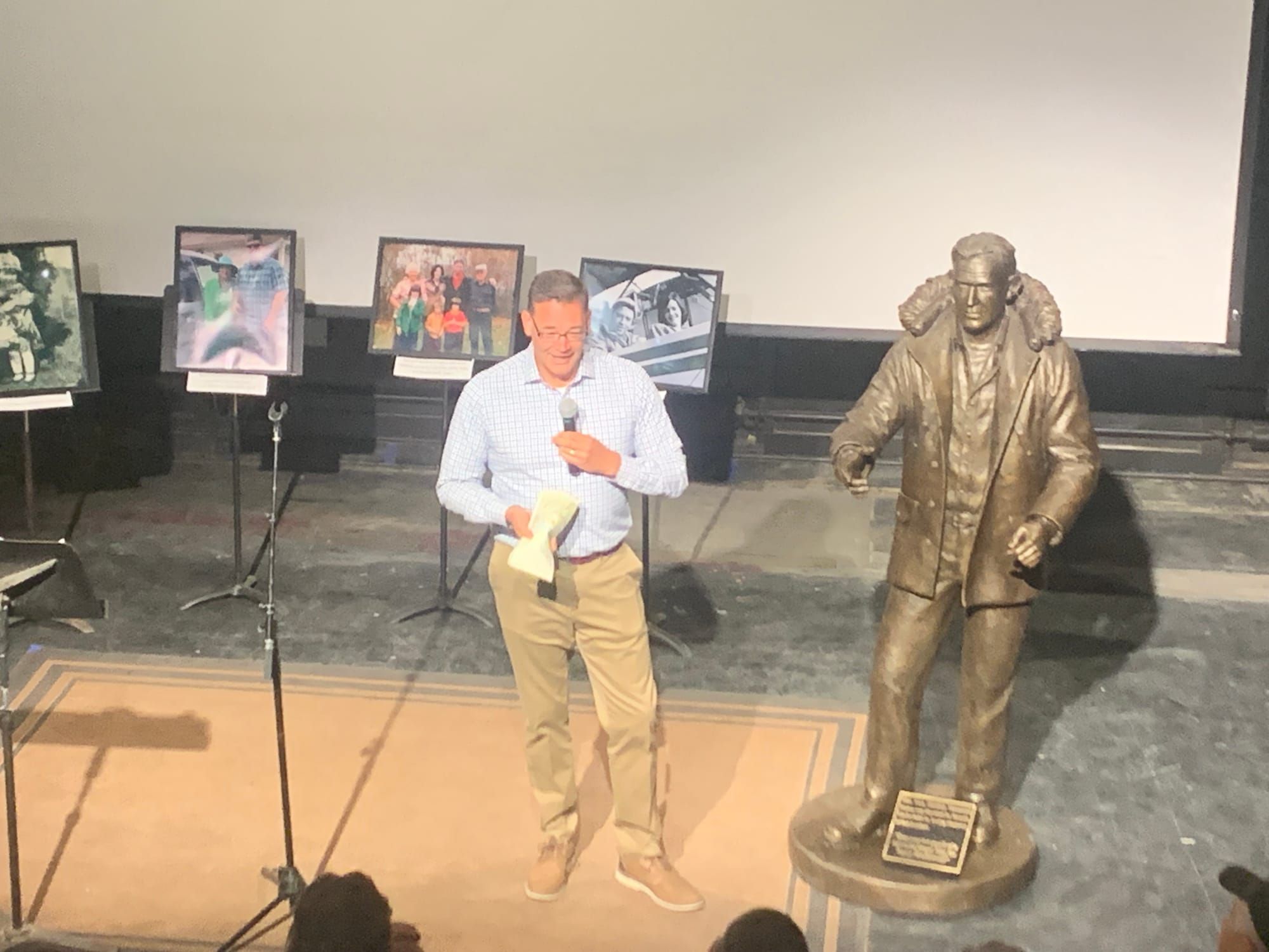 Sheldon Community Arts Hangar unveils Don Sheldon statue