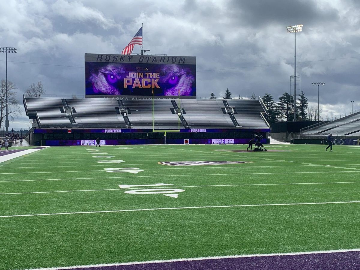 Recruiting thoughts: Big official visits on tap for Washington