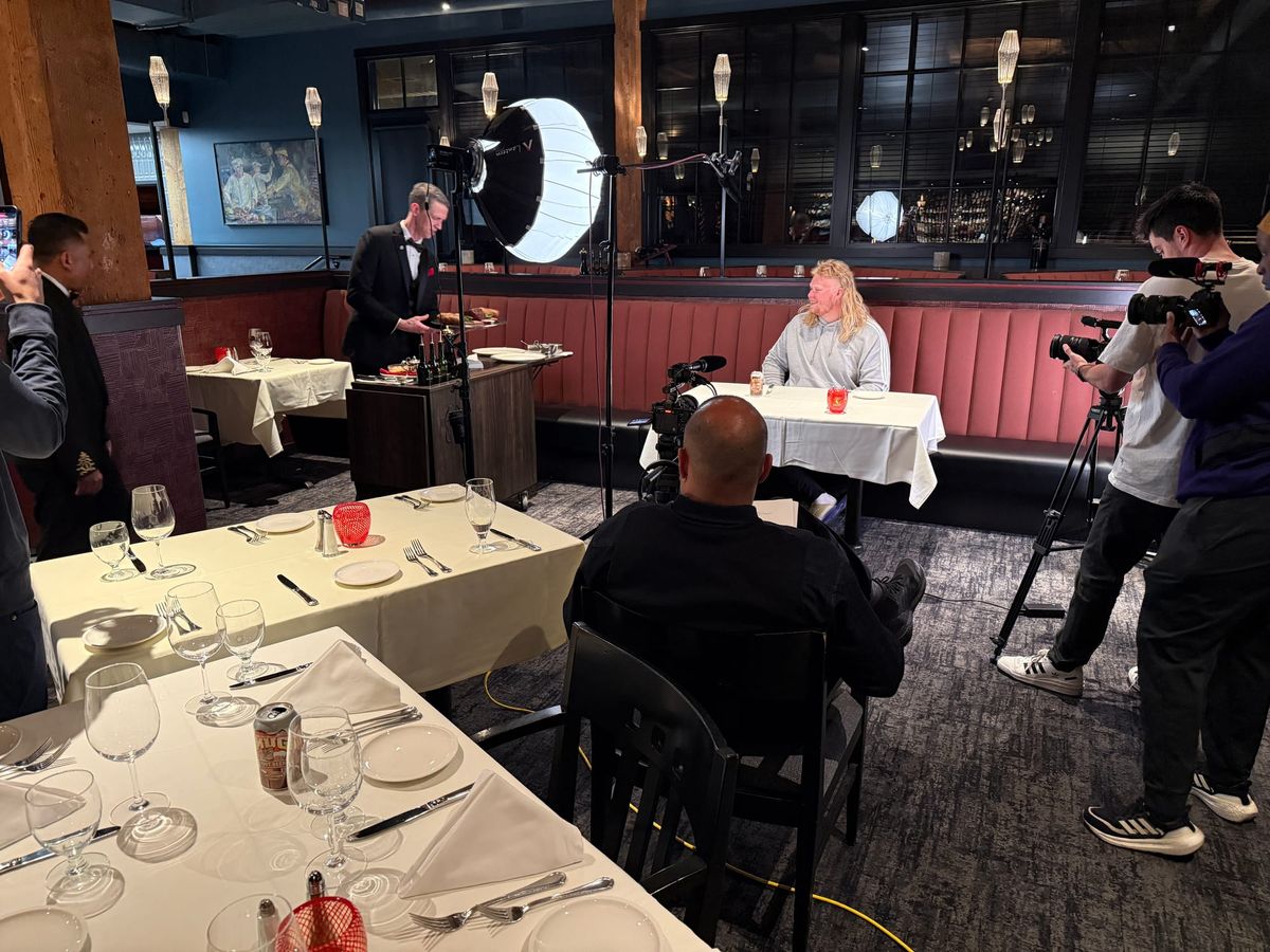 Washington offensive lineman John Mills is a steak enthusiast
