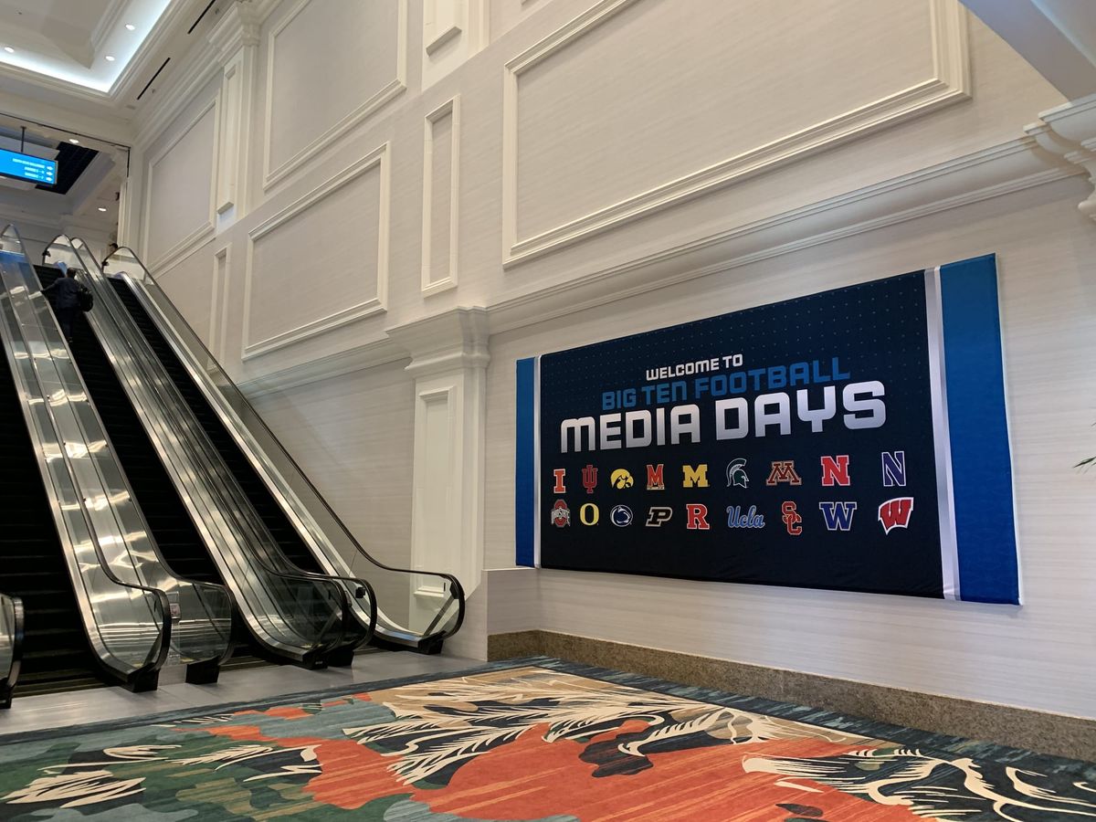 Ahead of media days, let's examine QB tiers and preseason polls