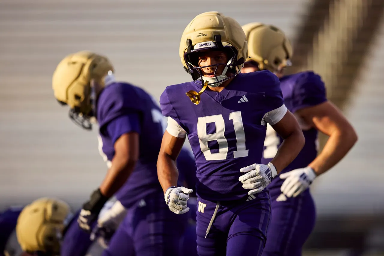 'One of one': Dezmen Roebuck's early impact is no surprise in Marana, Ariz.