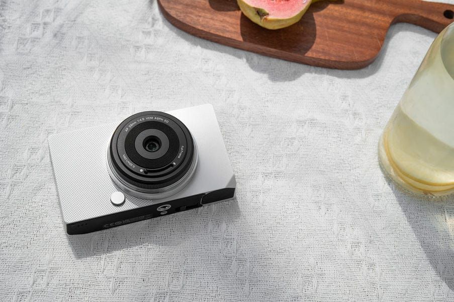 Viltrox AF 28mm f/4.5 Chip Lands on L-Mount for $99