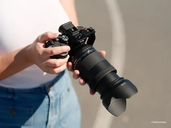 Samyang AF 60-180mm F2.8 FE Arrives with Schneider-Kreuznach Co-Engineering