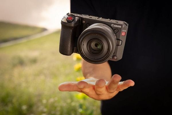 7K vs. 5K: Comparing the Canon C50 and Sony FX5