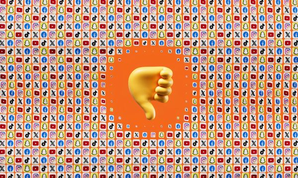 A computer generated image of a hand with thumbs down