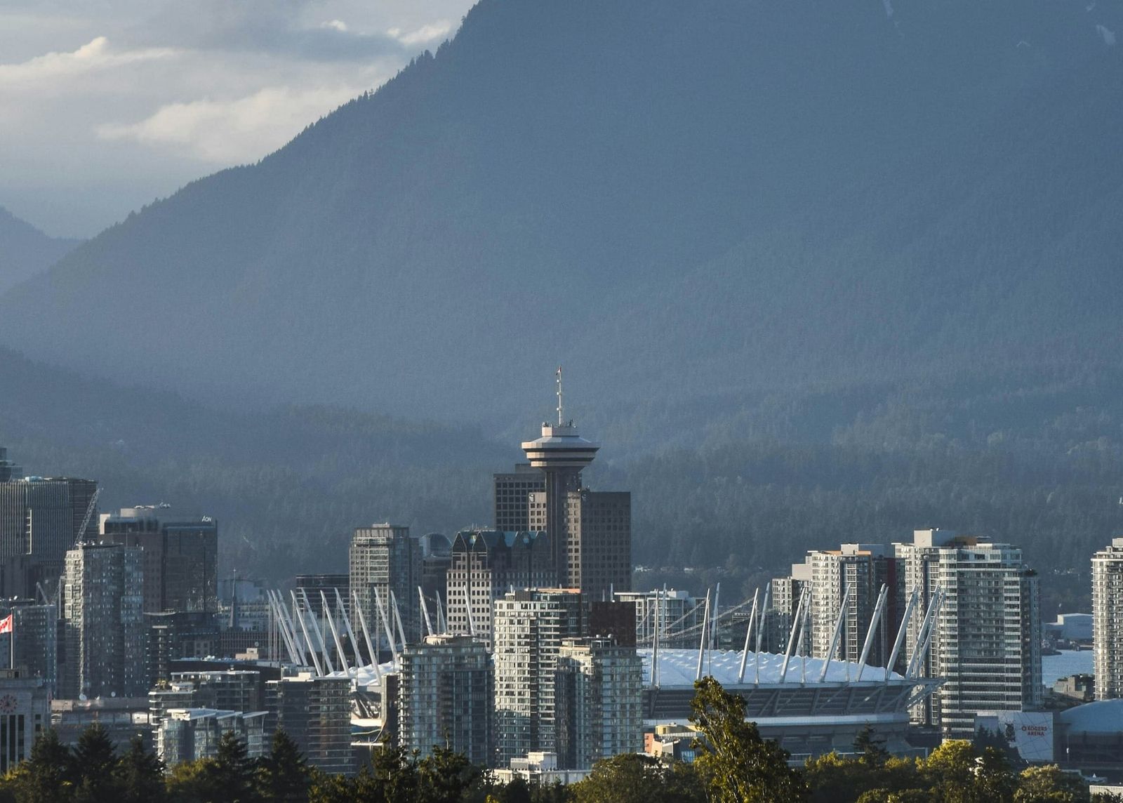 Preview: Maple Leafs in Vancouver